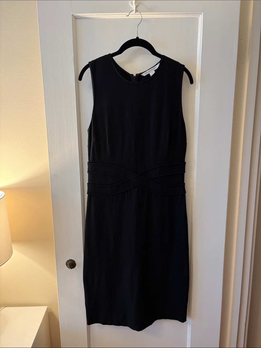 Diane Von Furstenberg Black Sleeveless Sheath Dress